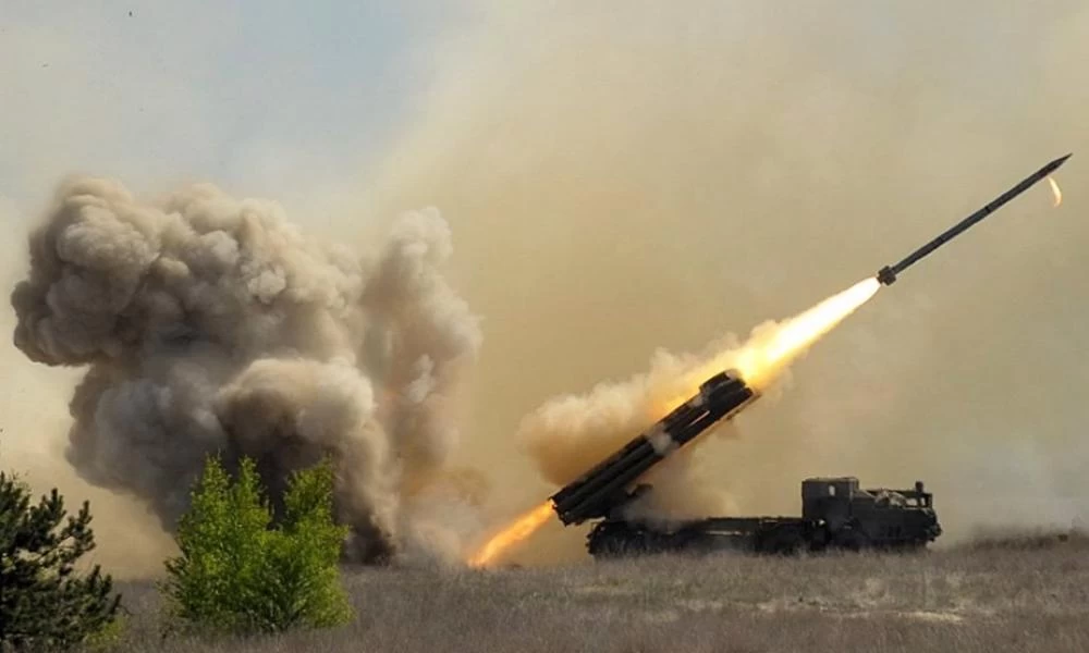 Οι ΗΠΑ αναπτύσσουν επιπλέον στρατεύματα στην Ουκρανία που ετοιμάζει πυρηνική δύναμη κατά της Μόσχας